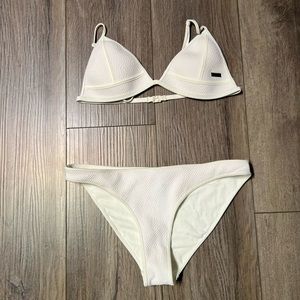 Triangl Bikini